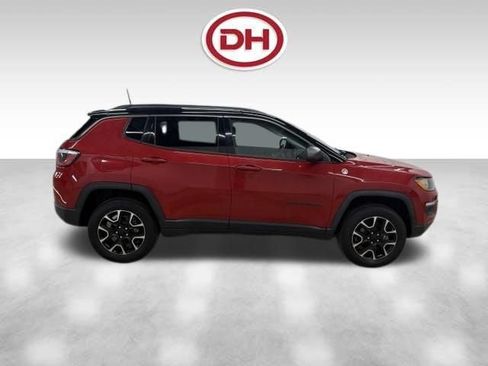 Used 2020 Jeep Compass Trailhawk AWD/4WD image 2