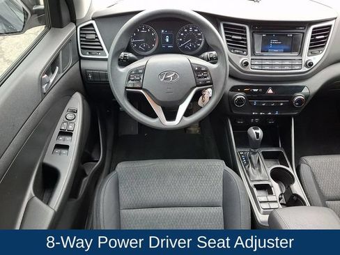 Used 2016 Hyundai Tucson SE w/ Option Group 02 FWD image 3