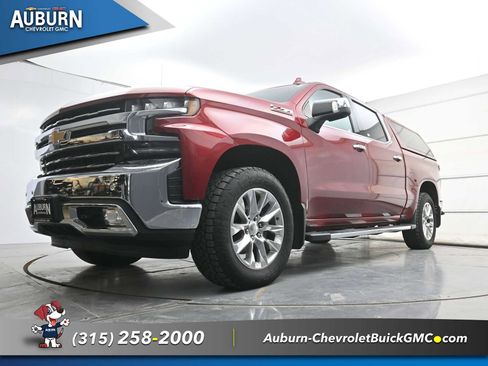 Used 2020 Chevrolet Silverado 1500 LTZ w/ LTZ Premium Package AWD/4WD image 18
