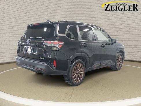 Used 2025 Subaru Forester Sport w/ Popular Package #1 AWD/4WD image 5
