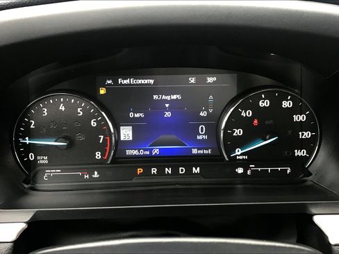 Used 2021 Ford Explorer XLT AWD/4WD image 24
