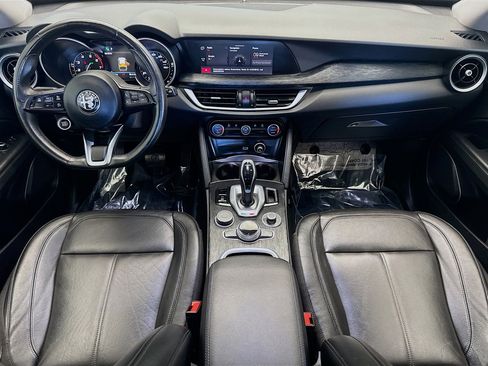 Used 2021 Alfa Romeo Stelvio Sprint w/ Nero Edizione image 13