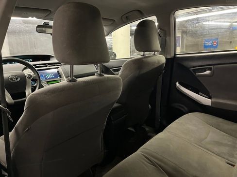 Used 2012 Toyota Prius Two FWD image 21