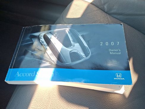 Used 2007 Honda Accord EX-L image 24