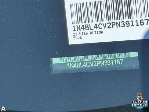 Used 2023 Nissan Altima 2.5 SR FWD image 11