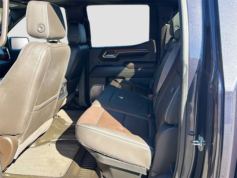Used 2023 GMC Sierra 1500 Denali w/ Denali Reserve Package image 29