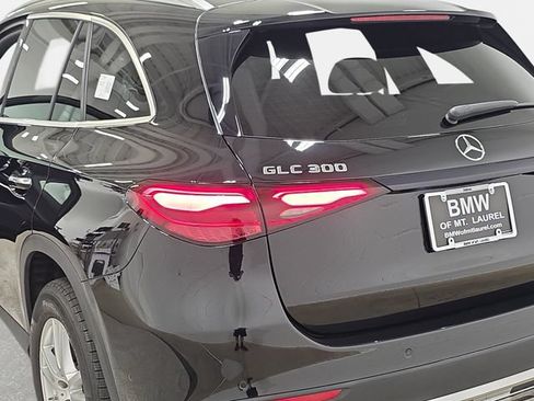 Used 2024 Mercedes-Benz GLC 300 4MATIC image 34