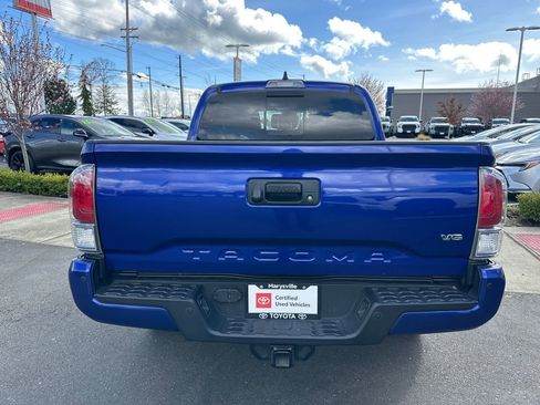 Certified 2023 Toyota Tacoma TRD Off-Road w/ Technology Package AWD/4WD image 4