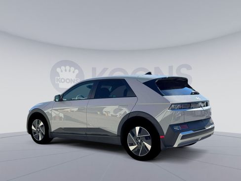 New 2026 Hyundai Ioniq 5 SEL RWD image 5