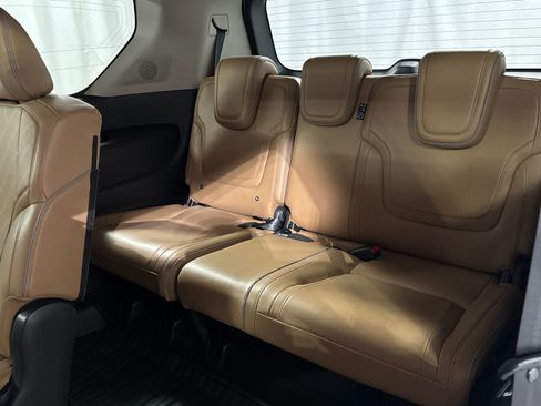 Used 2025 INFINITI QX80 Luxe AWD/4WD image 27