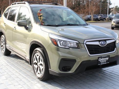 Used 2019 Subaru Forester Premium image 7