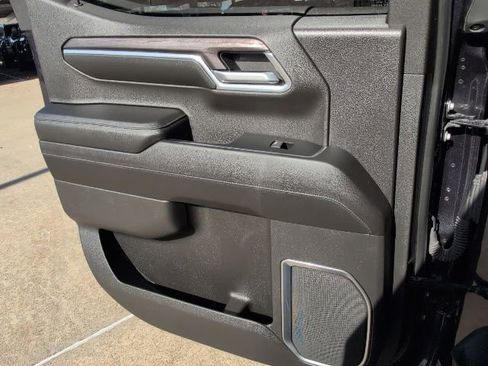 Certified 2022 Chevrolet Silverado 1500 LTZ w/ LTZ Premium Texas Edition image 9