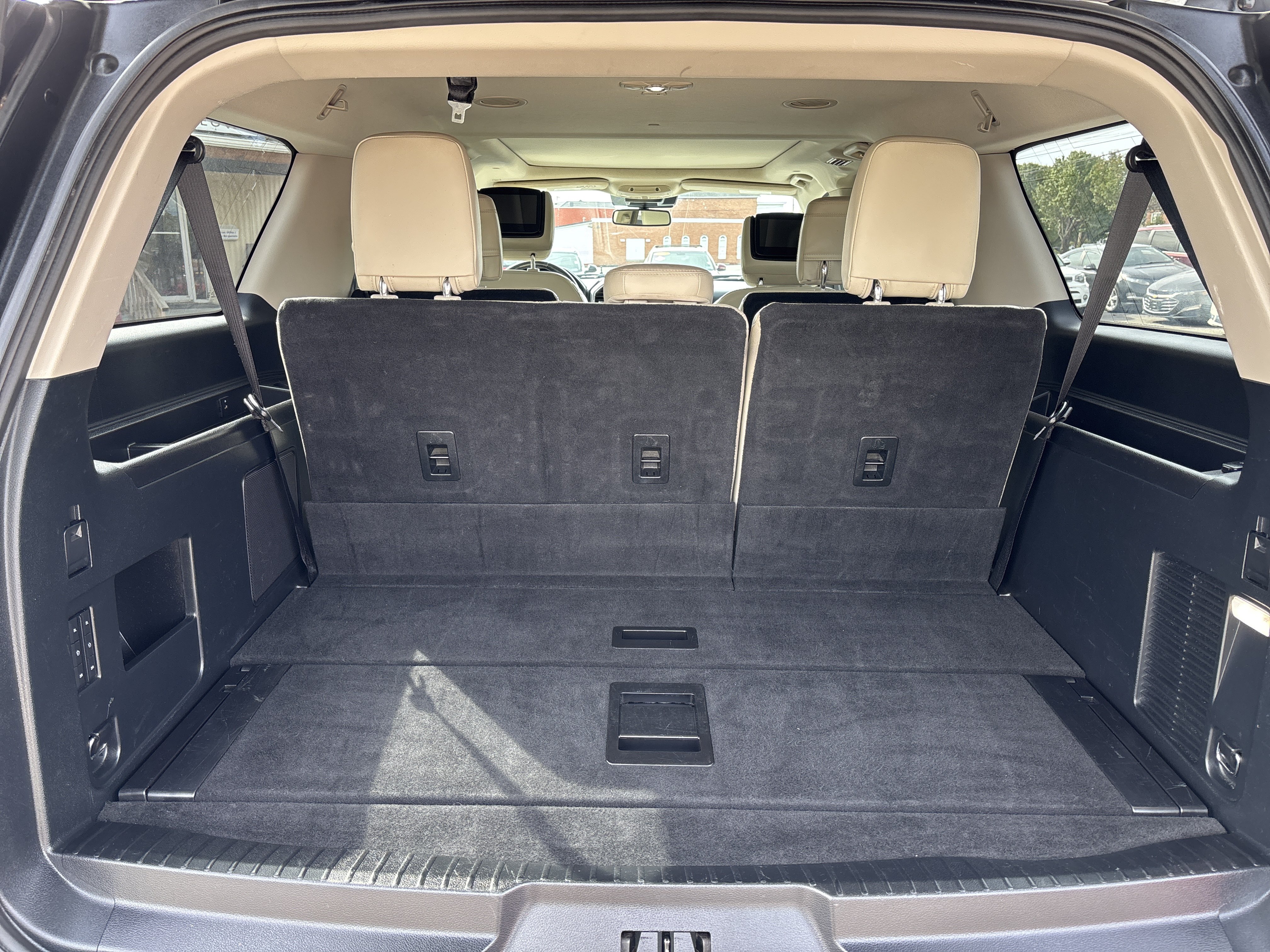 Used 2020 Ford Expedition Max Platinum AWD/4WD image 6