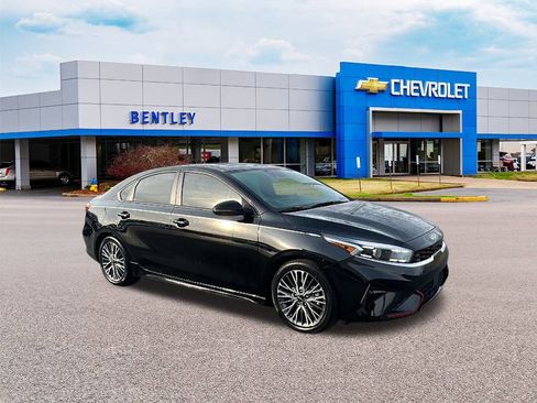 Used 2024 Kia Forte GT-Line w/ GT-Line Premium Package image 7