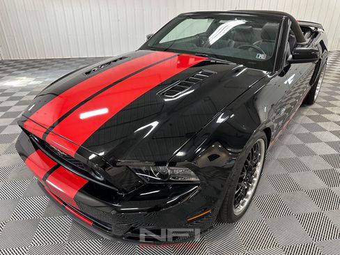 Used 2014 Ford Mustang GT Premium w/ Brembo Brake Package RWD image 5