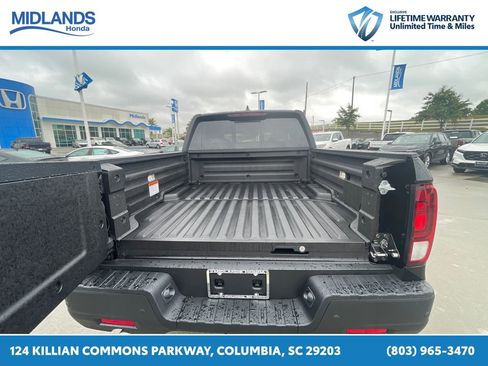 New 2026 Honda Ridgeline Black Edition image 12