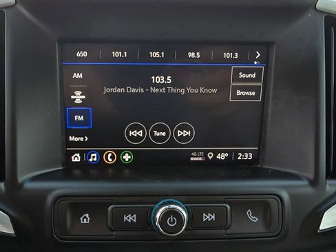 Used 2024 GMC Terrain SLE image 11