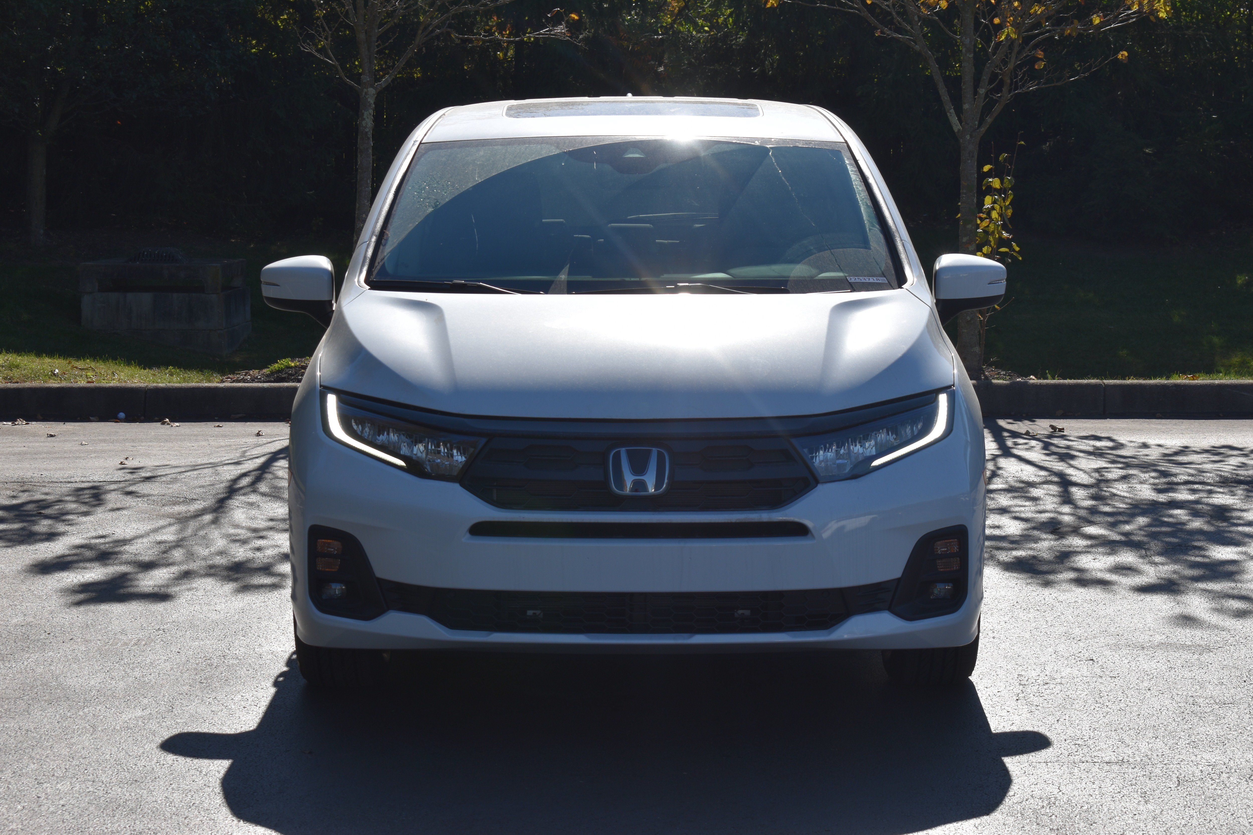 New 2027 Honda Odyssey EX-L image 2