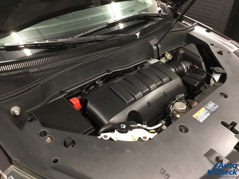 Used 2015 GMC Acadia SLT w/ Open Road Package image 38