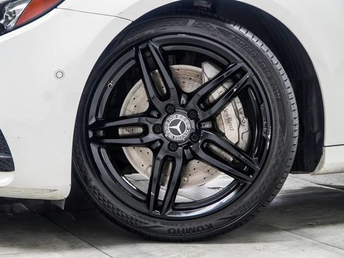 Used 2019 Mercedes-Benz E 300 image 6