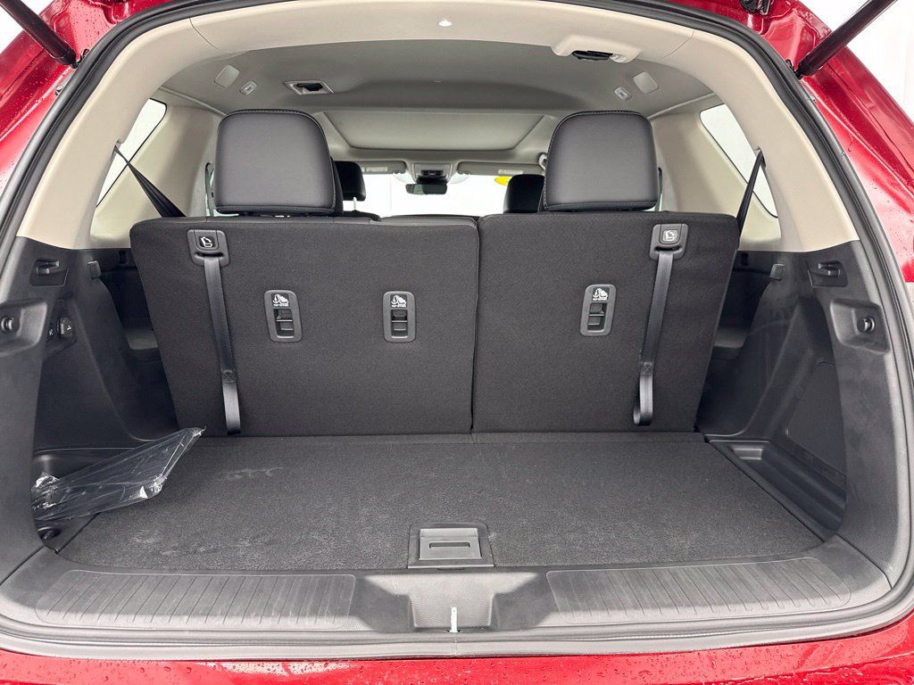 New 2026 Honda Pilot Touring image 10