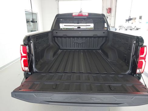 New 2023 Chevrolet Colorado Z71 w/ Z71 Convenience Package 2 AWD/4WD image 27