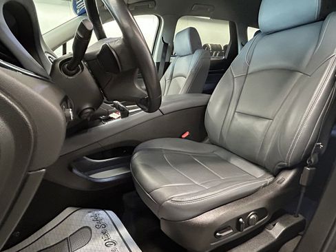 Used 2019 Buick Enclave Premium image 11