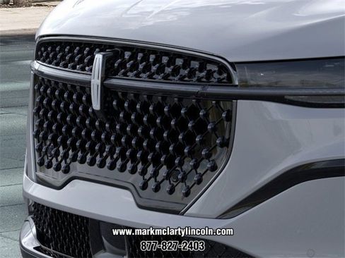 New 2026 Lincoln Nautilus Reserve w/ Jet Appearance Package image 17