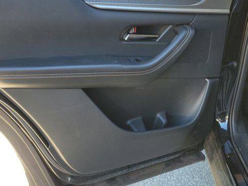 Certified 2025 MAZDA CX-70 Plug-In Hybrid w/ Premium Pkg image 16