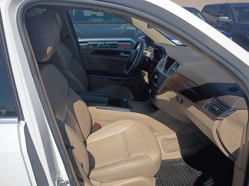Used 2014 Mercedes-Benz GL 450 4MATIC image 18