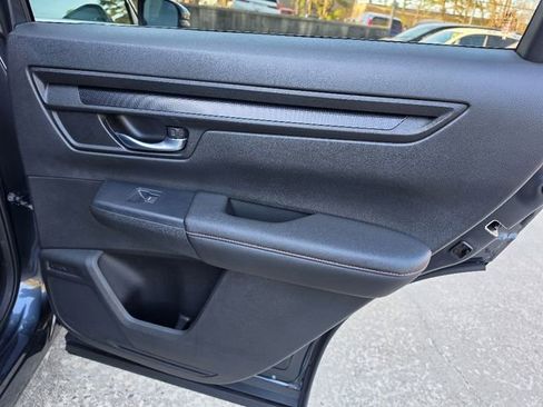 Used 2023 Honda CR-V Sport image 16