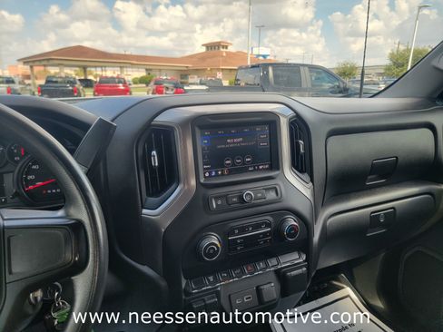 Used 2023 Chevrolet Silverado 2500 W/T w/ WT Convenience Package image 21