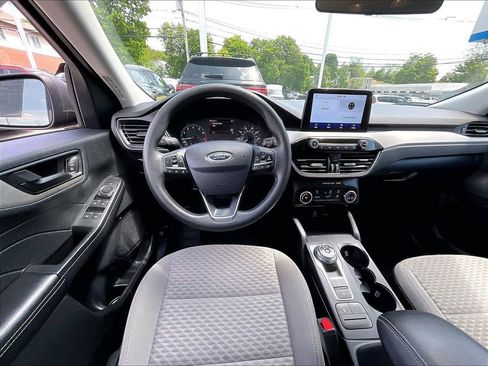 Used 2022 Ford Escape SE AWD/4WD image 17