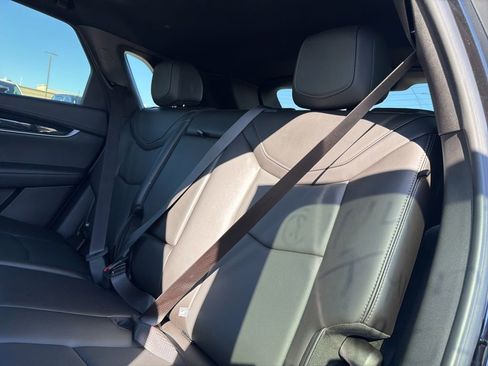 Certified 2025 Cadillac XT5 Premium Luxury image 9