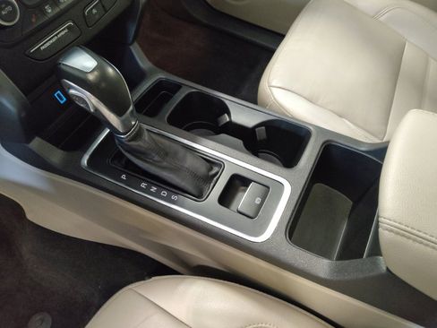Used 2018 Ford Escape SEL AWD/4WD image 26