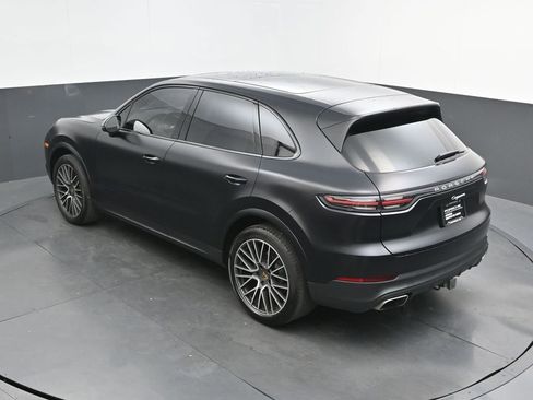 Certified 2022 Porsche Cayenne AWD/4WD image 26
