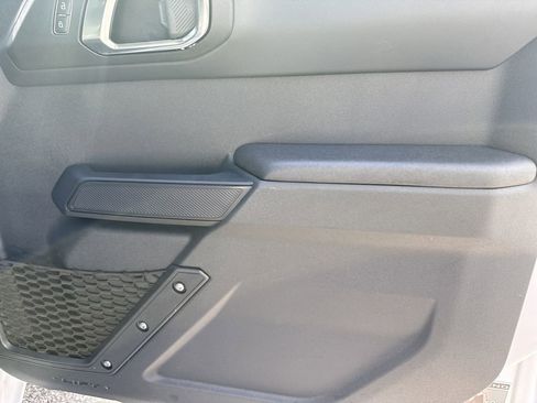 Used 2025 Ford Bronco Big Bend image 14