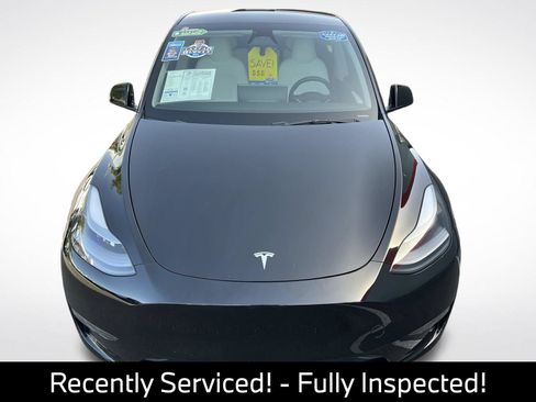 Used 2023 Tesla Model Y 2WD image 6