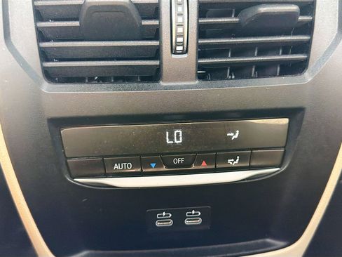 Used 2023 BMW 430i Convertible w/ Convenience Package image 20