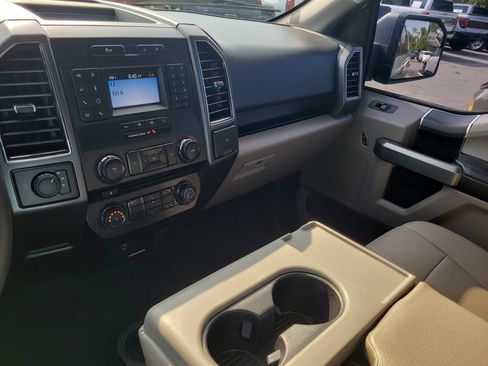 Used 2018 Ford F150 XLT AWD/4WD image 18
