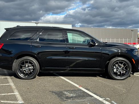 New 2026 Dodge Durango GT image 2