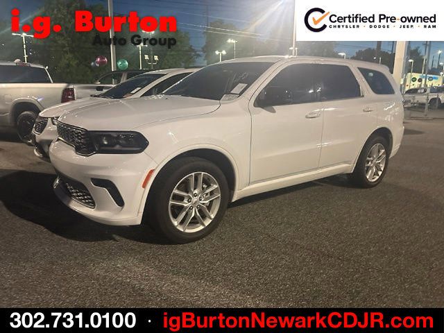 Used 2025 Dodge Durango GT w/ Trailer Tow Group IV AWD/4WD image 2