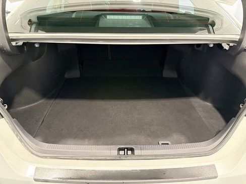 Used 2021 Toyota Camry XSE FWD image 21