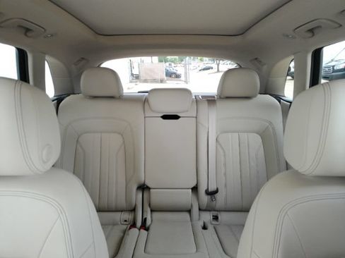 Used 2023 Audi Q5 2.0T Premium w/ Convenience Package AWD/4WD image 36