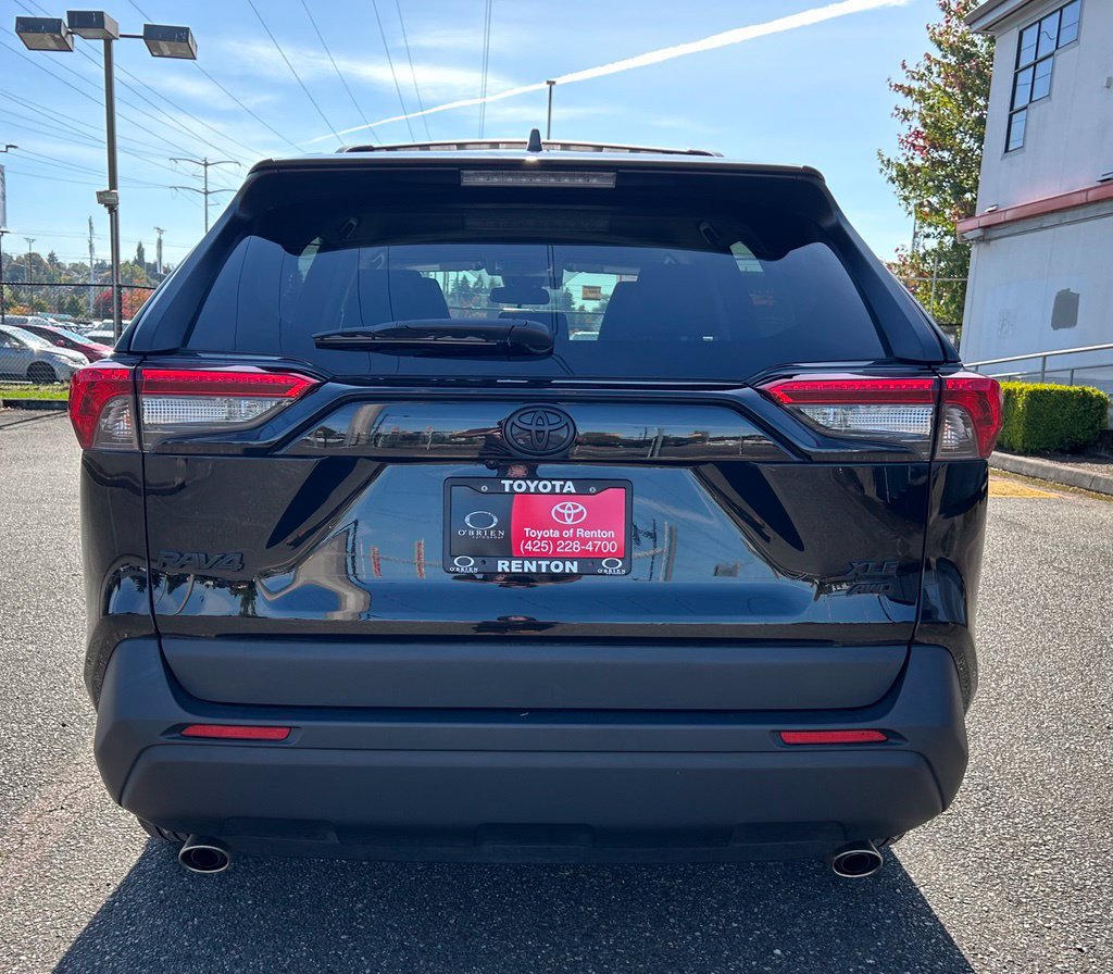Certified 2023 Toyota RAV4 XLE w/ XLE Grade Weather Package AWD/4WD image 6