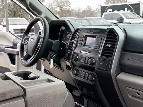 Used 2019 Ford F250 XLT image 5