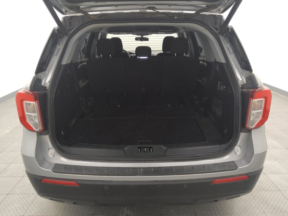 Used 2021 Ford Explorer XLT AWD/4WD image 29