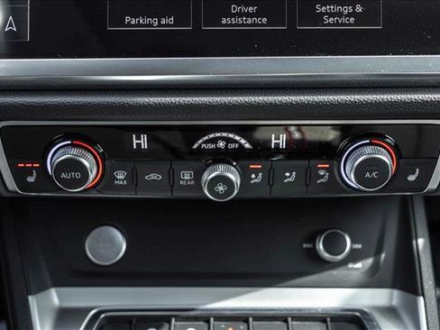 Used 2020 Audi Q3 2.0T Premium Plus image 20