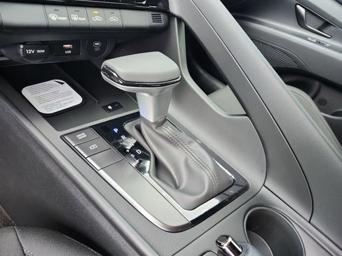 New 2026 Hyundai Elantra Sport FWD image 14