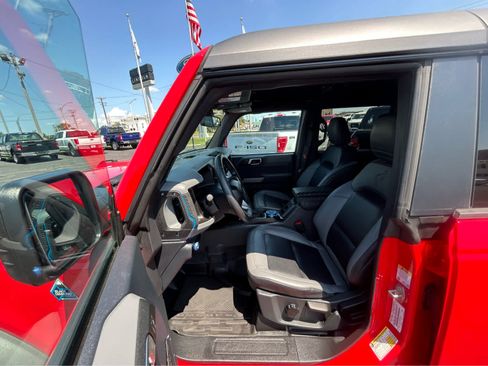 Used 2023 Ford Bronco Black Diamond AWD/4WD image 19
